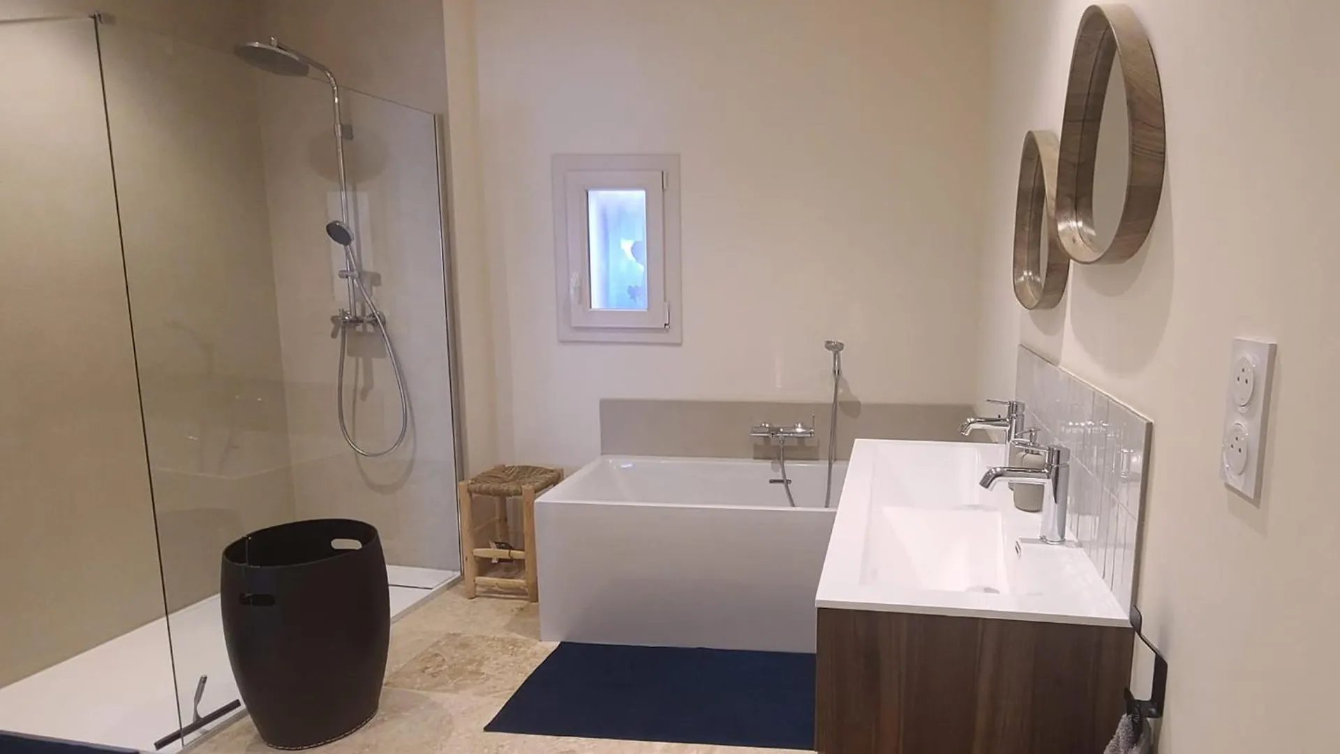 Сasa de vacaciones Villa Cycle , Cook And Relax Caromb